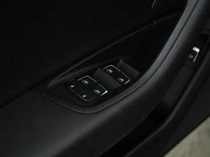 Седан Audi A6 2015 года, 2577077 рублей, Москва