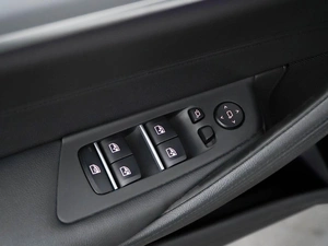 Седан BMW 5 серия 2019 года, 3349088 рублей, Москва