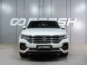 Внедорожник Volkswagen Touareg 2019 года, 7999000 рублей, Воронеж