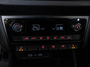 Лифтбек Volkswagen Polo 2021 года, 1899000 рублей, Ставрополь