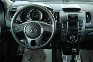 Седан Kia Cerato 2009 года, 979000 рублей, Омск