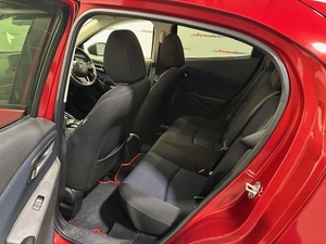 Хетчбэк Mazda Demio 2015 года, 1050000 рублей, Красноярск