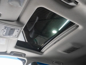 Внедорожник Toyota Land Cruiser 2011 года, 3369000 рублей, Тюмень