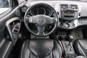 Внедорожник Toyota RAV4 2009 года, 1499000 рублей, Красноярск