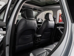 Внедорожник Geely Atlas 2024 года, 2509040 рублей, Тюмень