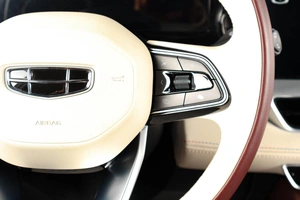 Внедорожник Geely Monjaro 2023 года, 3899000 рублей, Тюмень