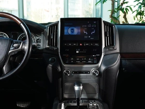 Внедорожник Toyota Land Cruiser 2019 года, 7899999 рублей, Тверь
