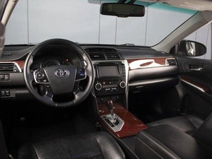 Седан Toyota Camry 2012 года, 1790000 рублей, Омск