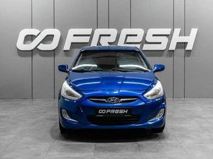 Седан Hyundai Solaris 2013 года, 840000 рублей, Тюмень