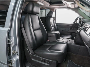 Внедорожник Chevrolet Tahoe 2012 года, 1939000 рублей, Сургут