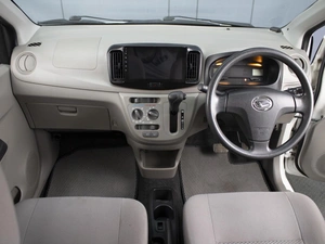 Хетчбэк Daihatsu Mira e:S 2016 года, 630000 рублей, Омск