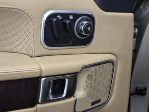 Внедорожник Land Rover Range Rover 2010 года, 1720000 рублей, Красноярск