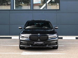 Седан BMW 7 серия 2017 года, 3274000 рублей, Кирилловка