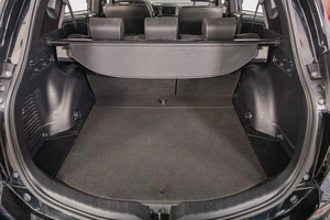 Внедорожник Toyota RAV4 2019 года, 2499000 рублей, Томск
