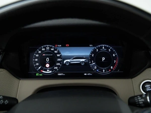 Внедорожник Land Rover Range Rover Velar 2018 года, 3588050 рублей, Москва