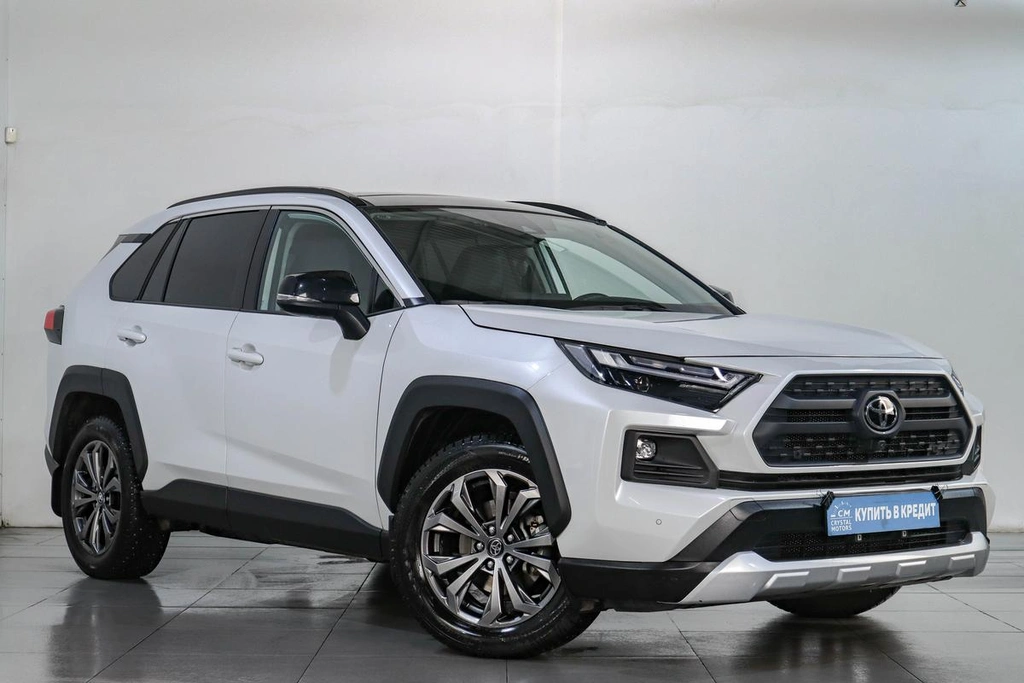 Внедорожник Toyota RAV4 2024 года, 3919000 рублей, Челябинск