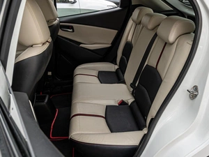 Хетчбэк Mazda Demio 2015 года, 1050000 рублей, Краснодар