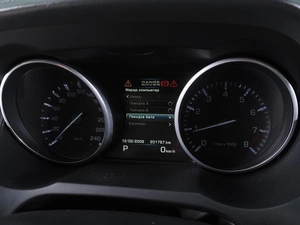 Внедорожник Land Rover Range Rover Evoque 2011 года, 1799000 рублей, Ростов-на-Дону