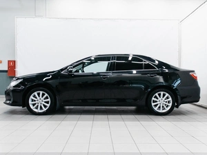 Седан Toyota Camry 2017 года, 1924000 рублей, Красноярск
