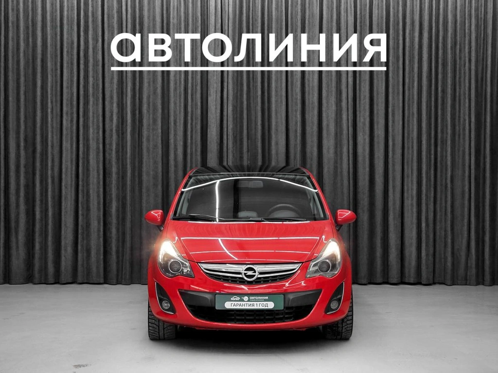 Хетчбэк Opel Corsa 2011 года, 679000 рублей, Красноярск