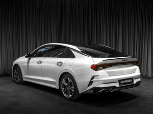 Седан Kia K5 2022 года, 3129000 рублей, Тюмень