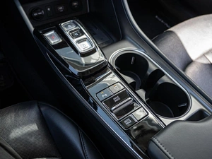 Седан Hyundai Sonata 2021 года, 3050000 рублей, Краснодар