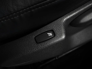 Седан Renault Logan 2019 года, 920000 рублей, Тюмень