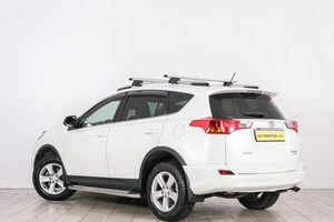Внедорожник Toyota RAV4 2014 года, 2399000 рублей, Красноярск