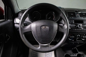 Седан ВАЗ (LADA) Granta 2019 года, 669000 рублей, Сургут
