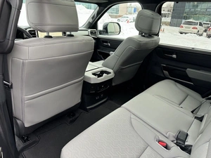 Внедорожник Toyota Sequoia 2025 года, 14700000 рублей, Новоивановское