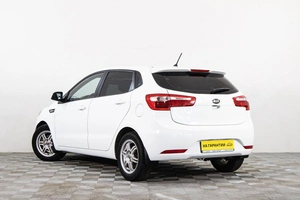 Хетчбэк Kia Rio 2013 года, 819000 рублей, Сургут