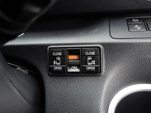 Минивэн Toyota Sienta 2020 года, 1550000 рублей, Краснодар