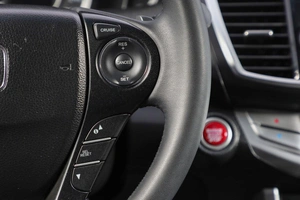 Седан Honda Accord 2013 года, 1849000 рублей, Новосибирск