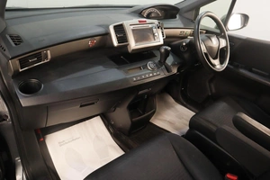 Минивэн Honda Freed 2012 года, 1069000 рублей, Челябинск