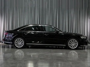 Седан Audi A8 2019 года, 5849000 рублей, Тюмень