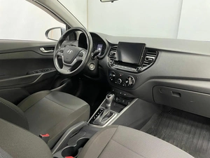Седан Hyundai Solaris 2020 года, 1567000 рублей, Красноярск