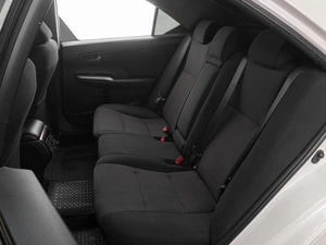 Седан Toyota Camry 2017 года, 2139000 рублей, Тюмень