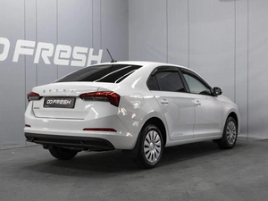 Лифтбек Skoda Rapid 2021 года, 1290000 рублей, Омск