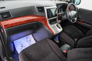Минивэн Toyota Vellfire 2010 года, 2389000 рублей, Красноярск