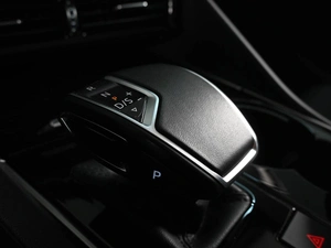 Внедорожник Volkswagen Touareg 2020 года, 8199000 рублей, Аксай