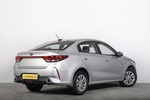 Седан Kia Rio 2021 года, 1439000 рублей, Томск