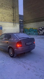 Хетчбэк Opel Astra 2003 года, 290000 рублей, Красноярск