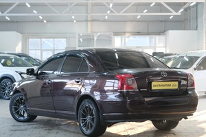 Седан Toyota Avensis 2007 года, 869000 рублей, Омск