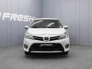 Минивэн Toyota Verso 2013 года, 1210000 рублей, Омск