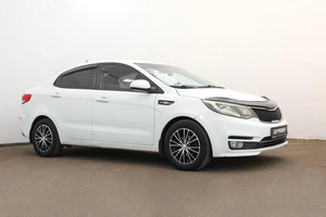 Седан Kia Rio 2015 года, 1030000 рублей, Орёл