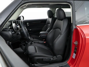 Хетчбэк MINI Cooper S 2021 года, 3419444 рублей, Москва