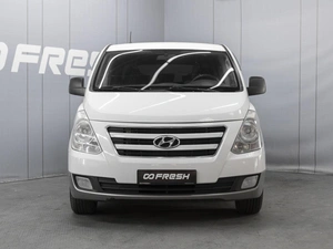 Минивэн Hyundai H-1 2013 года, 1900000 рублей, Омск