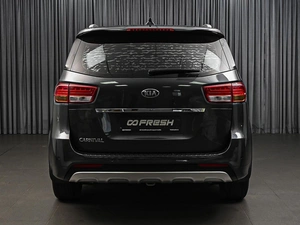 Минивэн Kia Carnival 2017 года, 2740000 рублей, Ставрополь
