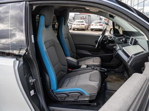 Хетчбэк BMW i3 2018 года, 2450000 рублей, Краснодар