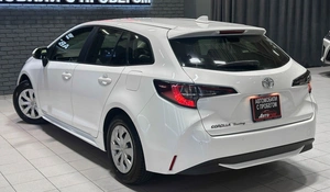 Универсал Toyota Corolla 2019 года, 1707000 рублей, Красноярск